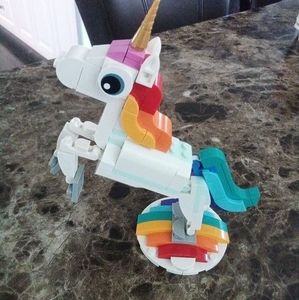 Meet your Posher, Carol